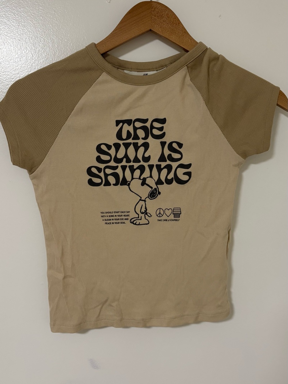 SNOOPY Kids "The Sun Is Shining" Short Sleeve Tee - Beige